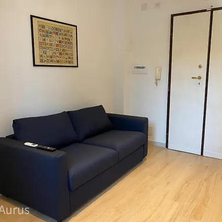 Aurus Roma